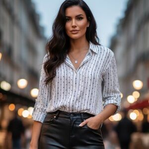 ❤️EUC Loft Blouse (size medium)❤️